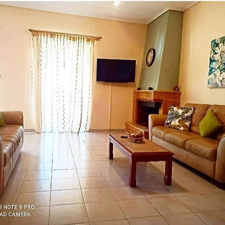 Apartmán Ομορφο Διαμέρισμα Κοντά Στο Σταθμό Δουκίσσης Πλακεντίας Atény Exteriér fotografie